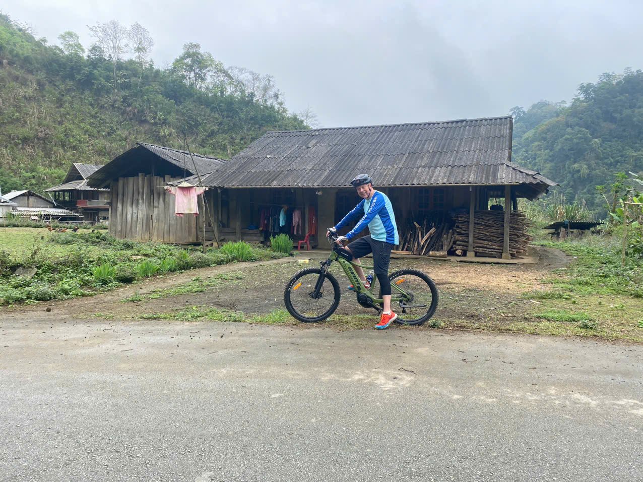 10-Day Ba Be & Ha Giang Loop Cycling Tour